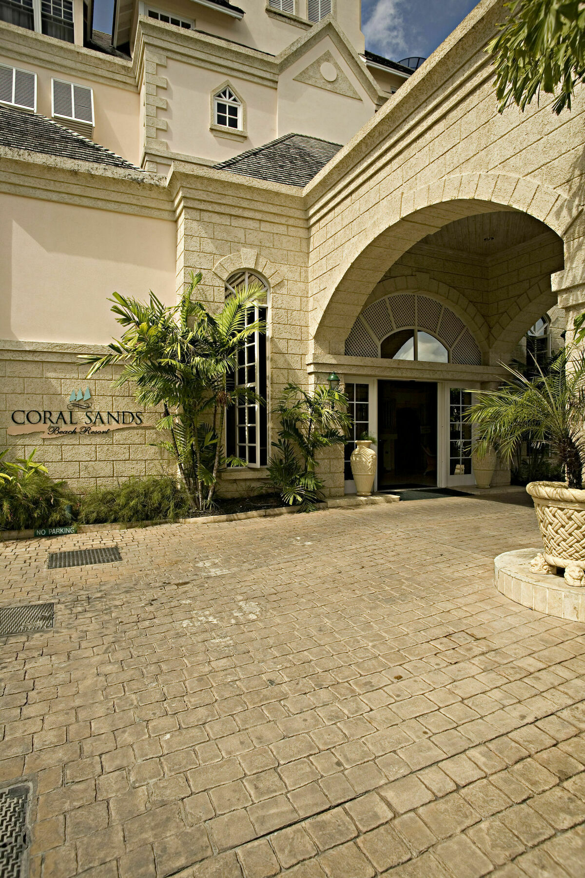 Coral Sands Beach Resort Bridgetown Extérieur photo